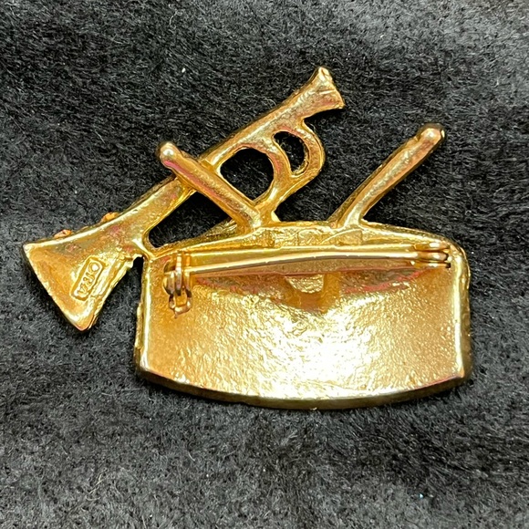 Signed ORA Vintage Musical Drum Drummer Pin Brooch Gold Tone & Rhinestone - Picture 6 of 8